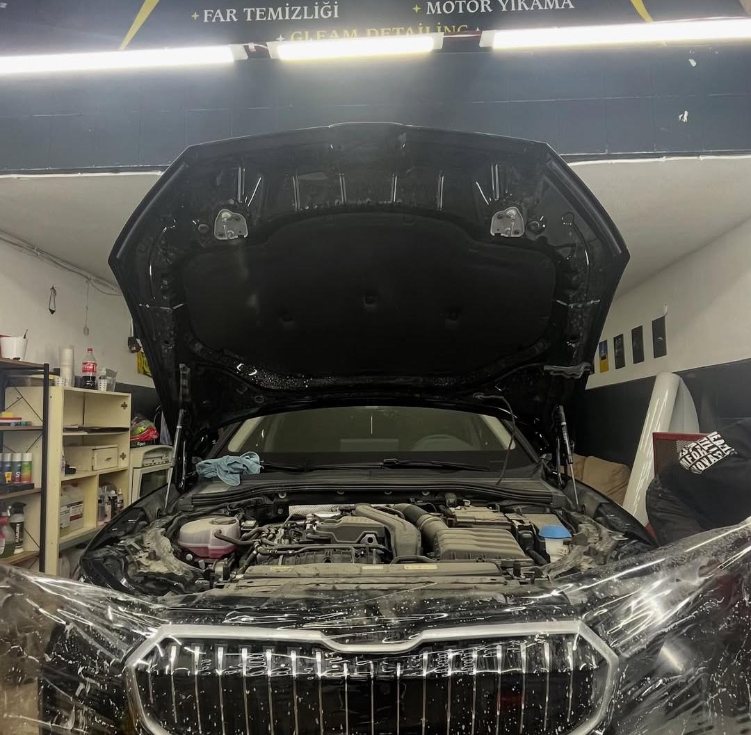 Gleam Garage